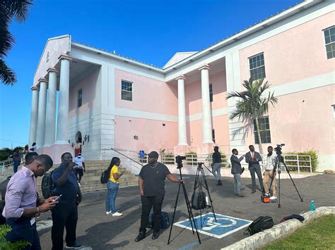 Inside Sam Bankman-Fried's First Bahamas Court Hearing After His Arrest