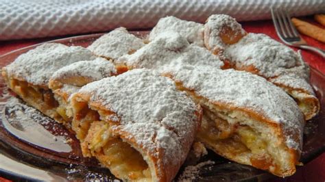 Strudel De Banana Delicioso Vem E Se Delicie Ele