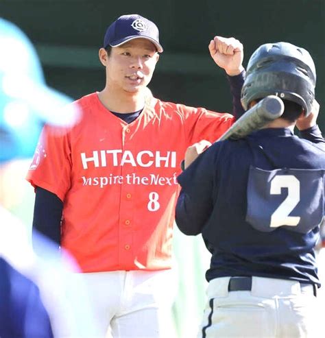 巨人：ドラフト3位：佐々木俊輔外野手 「野球教室」に参加 「ロングティー」でサク越え連発♪ 野球大好き男！！