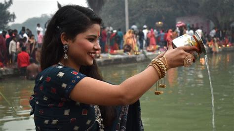 Chhath Puja 2022 उगते सूरज को अर्घ्य देने के साथ ही संपन्न हुआ छठ महापर्व Chhath Puja 2022