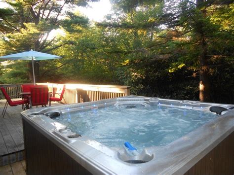 Poconos Vacation Rentals With Hot Tub Indoor And Outdoor Pool