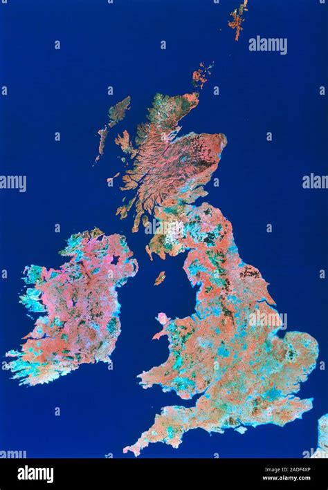 Las Islas Británicas Visto Desde El Espacio Este Es Un Mosaico De 52 Imágenes En Colores