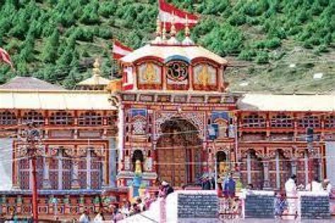 Badrinath Temple Wallpapers - Wallpaper Cave