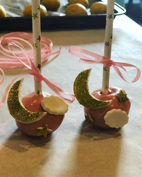 Moon And Star Cake Pops Star Cake Pops Star Cakes Cake Pops