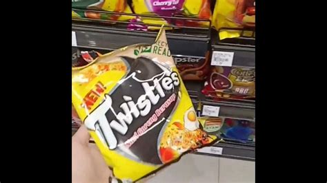 Keropok Twisties Perisa Nasi Goreng Berasap Twisties Malaysia Youtube