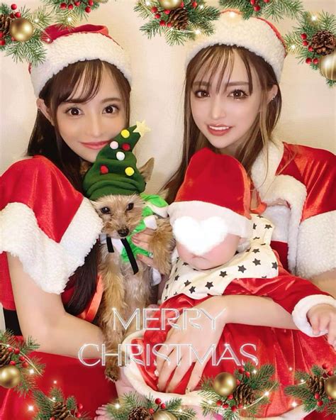 サキ吉さんのインスタグラム写真 サキ吉instagram 「merry Christmas🎄🎁🎅🌟 ． サキ吉家族👨‍👩‍👧とりりぼん