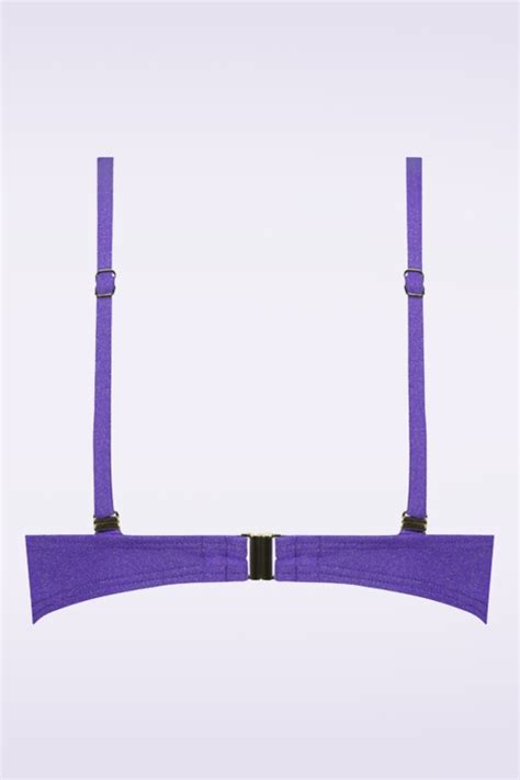 Cyell Haut de bikini rembourré Evening Glam en violet Acheter chez