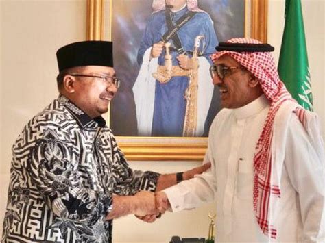 Bertemu Dubes Menag Bahas Keterlambatan Saudia Airlines