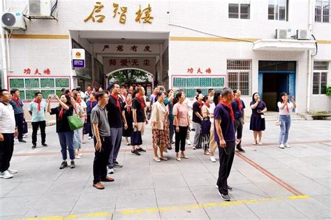 寿县少先队辅导员暨青马工程培训班学员到岳西县实验小学考察交流 中国网