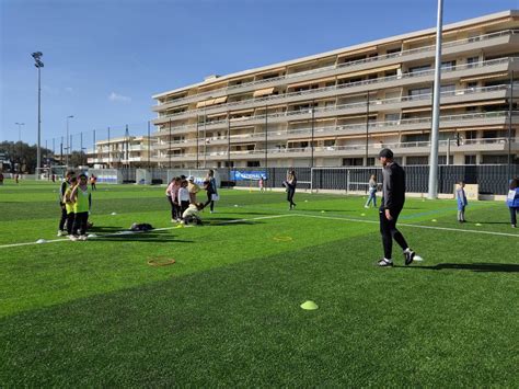 Découverte Futsal Scolaire au Cannet Rocheville DISTRICT DE LA COTE D