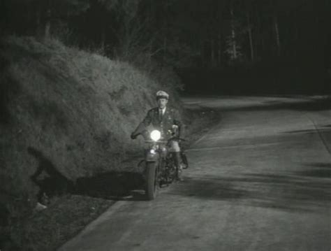 IMCDb Org 1937 Harley Davidson UL In En La Palma De Tu Mano 1951