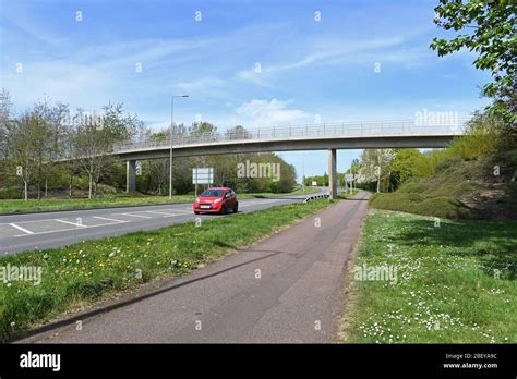 Bridge Over Dual Carriageway Stock Photo Alamy