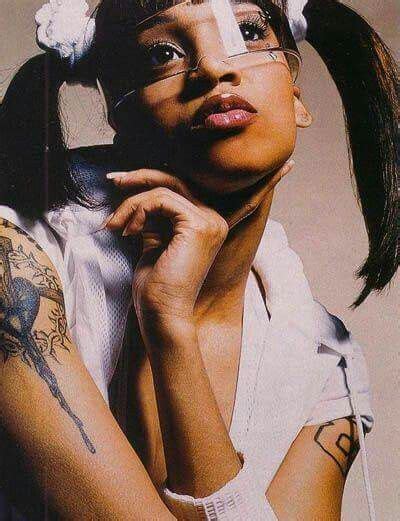 Lisa Lopes Lisa Left Eye Hip Hop Culture Rapper Delight