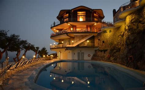 Grand Hotel Excelsior Amalfi in Amalfi, Italy from 242$, photos, reviews - zenhotels.com