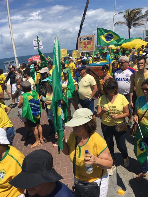 Manifestantes pedem veto à Lei de Abuso e atacam STF em capitais do País