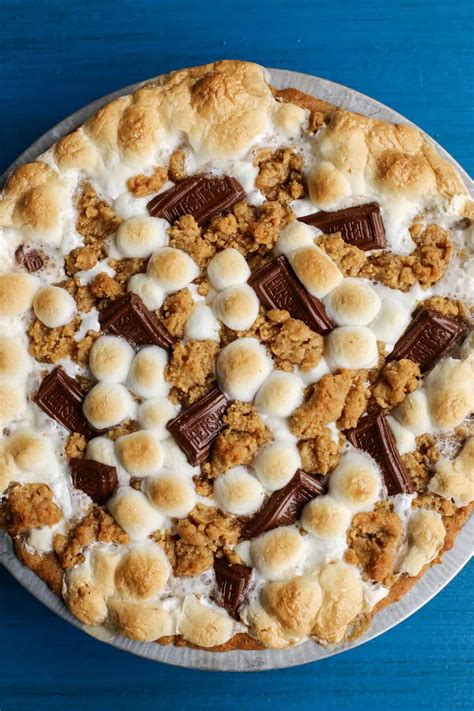 Easy Smores Pie Recipe L A Farmgirls Dabbles