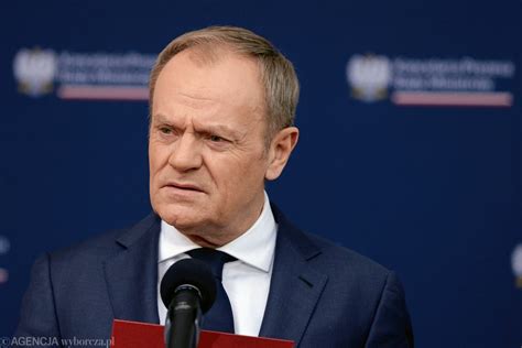 Donald Tusk w poniedziałek spotka się z Andrzejem Dudą Premier