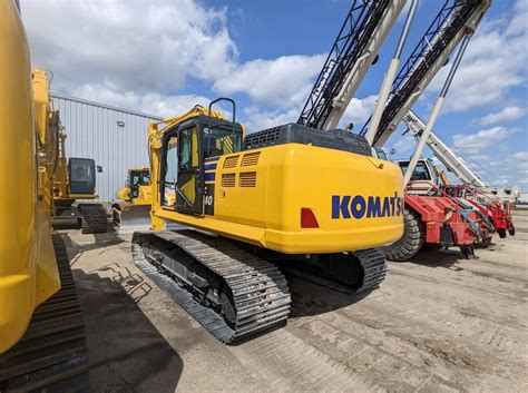 2022 Komatsu Pc240lc 11 Excavator Track For Sale In Fargo North Dakota