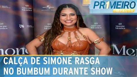 Simone Mendes Rasga Cal A No Bumbum E Precisa Ser Socorrida Em Show