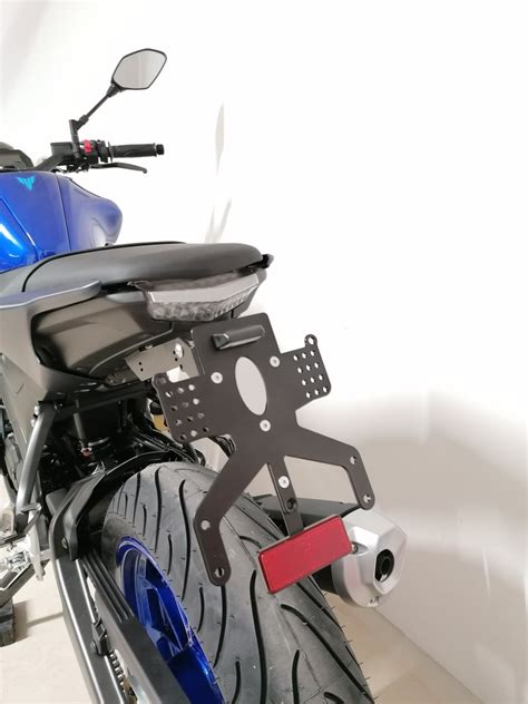 Yamaha MT 125 Bj 2020 2023 Kennzeichenträger 64 95