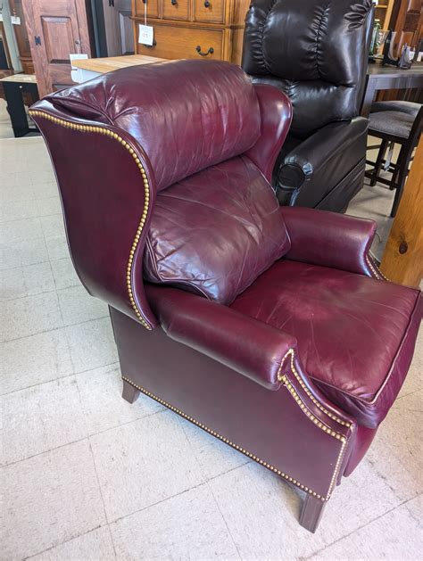 Burgundy Leather Reclining Chairs Roth And Brader Furniture