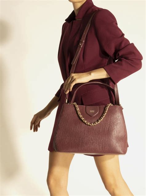 Bolsa Satchel Vinho Couro Helena Grande Arezzo