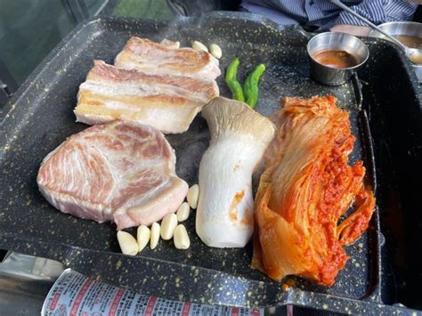 마곡 서울식물원 맛집 돼슐랭 김치삼겹살 후기야외테라스 굿 네이버 블로그