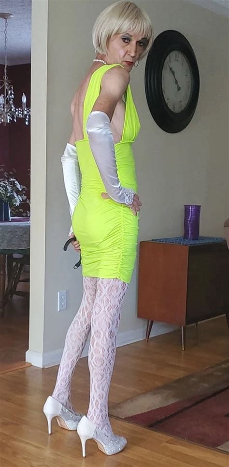 Bobbie In White Lingerie Nude Pics XHamster