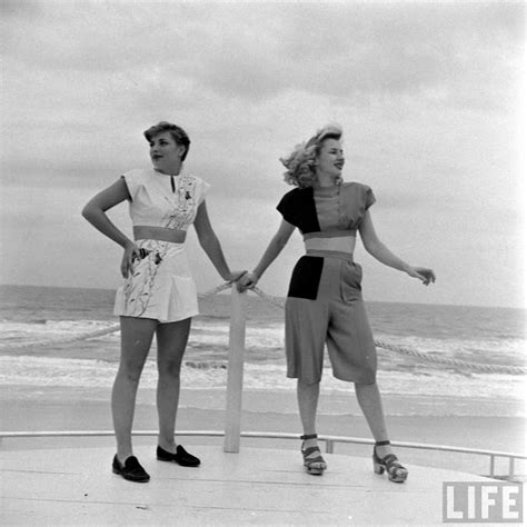 Rare Photos of an Underwater Fashion Show That Took Place in 1947 - Art ...