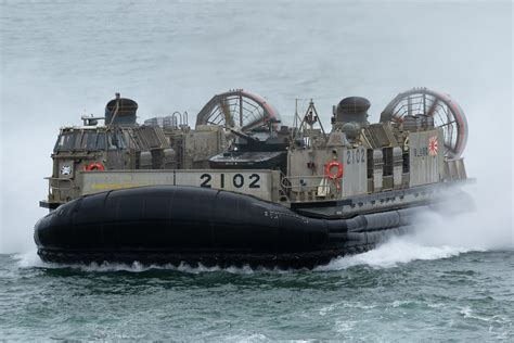 JMSDF Landing Ship Division 1 LCAC Keis Flickr