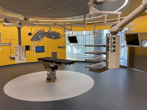 Enhancing Surgery Theatre Designs | Smartglass International