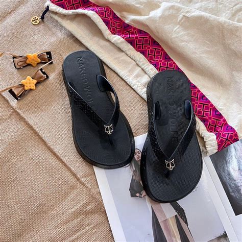 Тапочки Женский Naked Wolfe размер черный На любой сезон купить c доставкой на OZON по