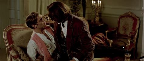 AusCAPS Jude Law Nude In Wilde