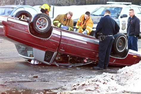 Police Driver Flees After Car Flips In Downtown Duluth Duluth News Tribune News Weather