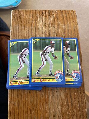 1990 Score LOT 50 DELINO DeSHIELDS 645 Rookie Cards Montreal Expos