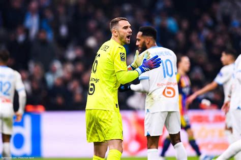 Om Peut Tre Qu On Pensait Que Le Match Tait Fini Pau Lopez