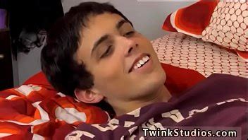 Porno gay handicapé masculin xxx Une fois à l intérieur ils laissent