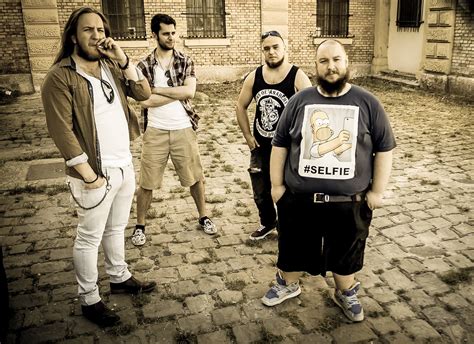 Hot Beaver Felvid Ki Rock