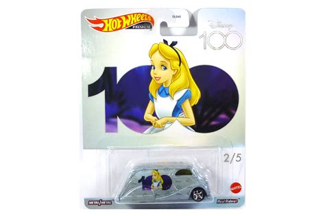 Hot Wheels DLB45 HKC89 Deco Delivery Cinderella eisblau Disney 100th 2 5 Maßstab 1 64