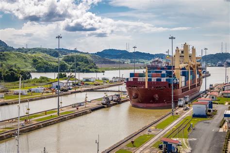 Panama Canal Authority Reduces The Number Of Available Slots