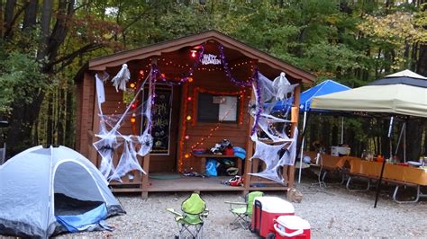 Halloween Cabin Decorating At Jellystone Park Woodridge Ny