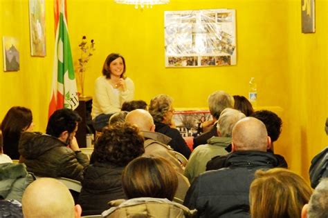 Primarie PD Giulia Deidda Incontra I Residenti Del Centro Storico