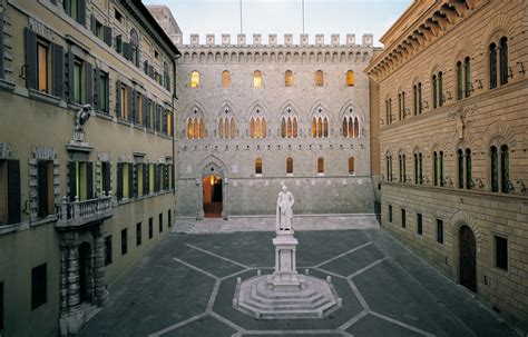 palazzo salimbeni aperto sabato alle visite siena news