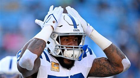 Colts Place All Pro Linebacker Shaquille Leonard On Waivers In Shocking