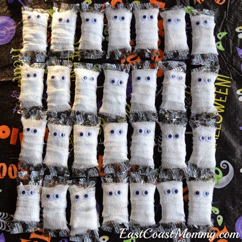 East Coast Mommy: 15 Halloween Class Party Treats