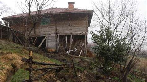 Karabük te heyelan tahliyesi Boşaltılan ev sayısı 24 e yükseldi