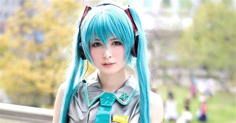 Madanimush O Cosplay Miku Hatsune Vocaloid