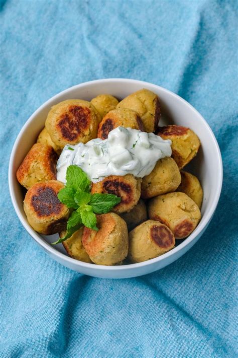 Falafelballetjes Met Yoghurtdipsaus Recepten Njam