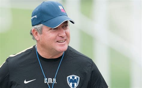 V Ctor Manuel Vucetich Es El Nuevo Director T Cnico De Rayados