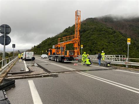 Chiusura Del Viadotto Acquarulo Rimodulato Il Trasporto Degli